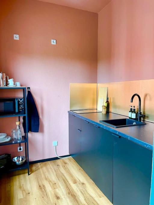 Schicke & Zentrale Altbauwohnung Leipzig Exteriör bild
