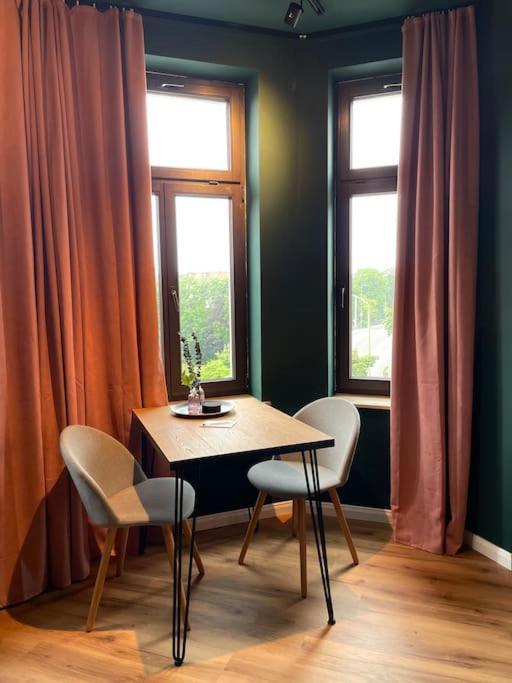 Schicke & Zentrale Altbauwohnung Leipzig Exteriör bild